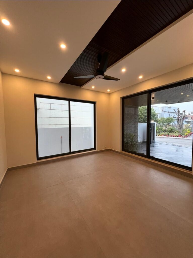 WhatsApp Image 2026-02-10 at 22.18.54